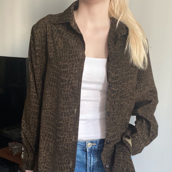 90s Alligator Print Light Jacket (10) - Picture 5 of 16